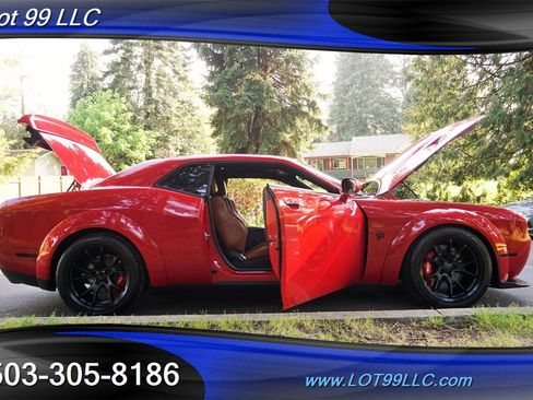 Used 2015 Dodge Challenger SRT Hellcat image 27