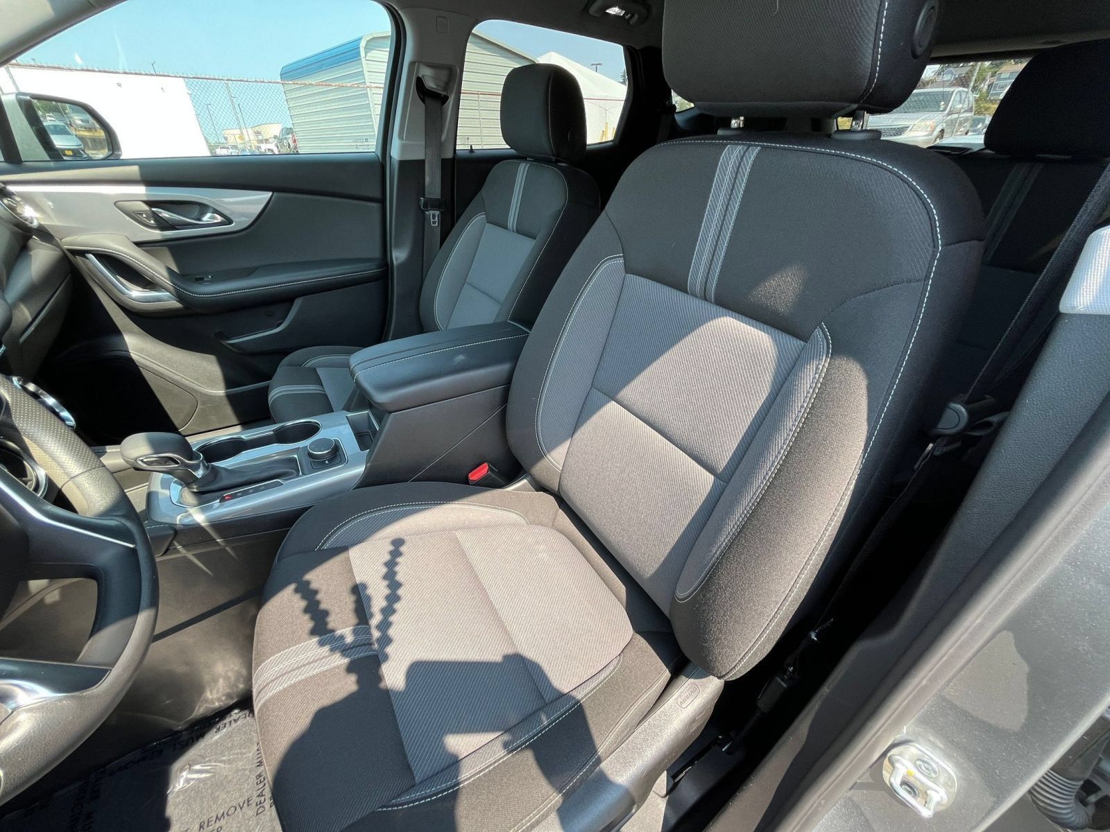 Used 2025 Chevrolet Blazer LT FWD image 36