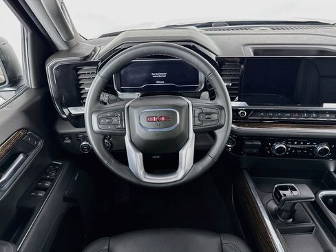 Used 2025 GMC Sierra 1500 Elevation w/ Elevation Premium Package AWD/4WD image 22