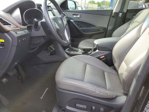 Used 2017 Hyundai Santa Fe FWD image 17