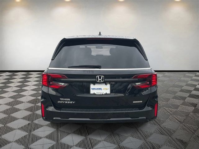 Used 2025 Honda Odyssey Touring image 6