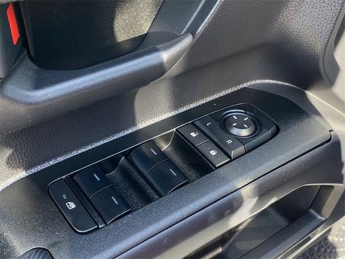 Certified 2025 Toyota 4Runner SR5 image 21