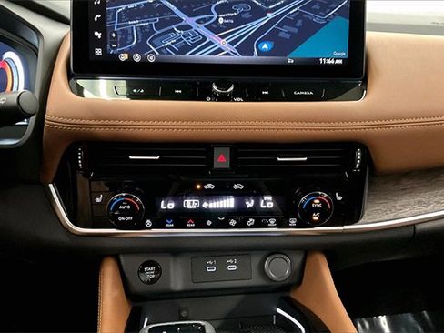 New 2026 Nissan Rogue Platinum w/ Platinum Premium Package image 24