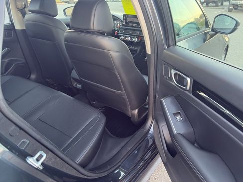 Used 2023 Honda Civic Touring image 20