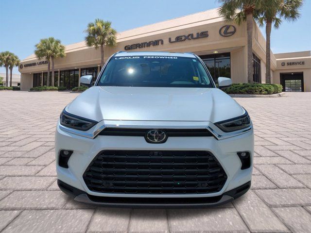 Used 2024 Toyota Grand Highlander FWD image 9