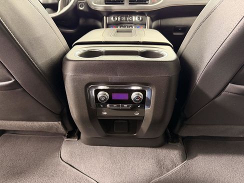 Used 2023 GMC Yukon AT4 w/ AT4 Premium Plus Package AWD/4WD image 16