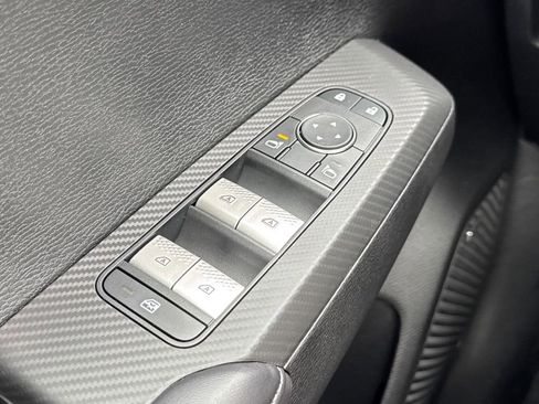 New 2026 Mitsubishi Outlander LE FWD image 34