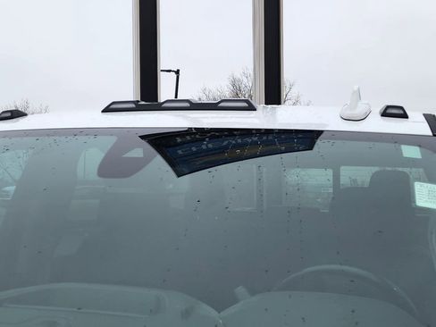 Used 2021 GMC Sierra 2500 SLT w/ SLT Preferred Package image 39