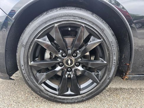 Used 2017 Chevrolet Malibu Premier w/ Premier Sun and Wheel Package FWD image 9