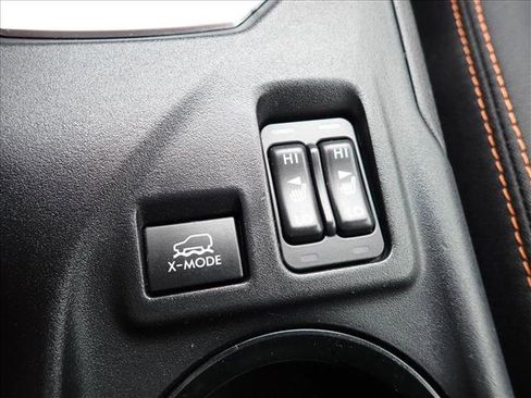 Used 2023 Subaru Crosstrek 2.0i Premium image 17