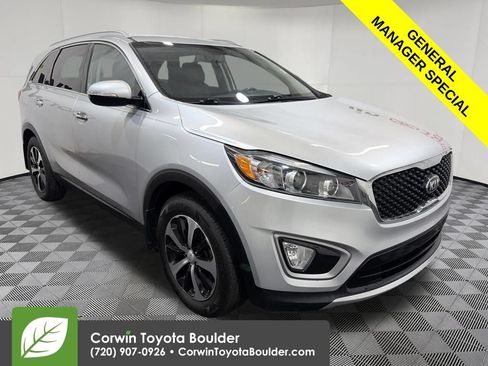 Used 2017 Kia Sorento EX AWD/4WD image 1
