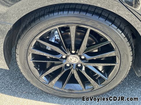 Used 2023 Toyota Camry XSE image 21