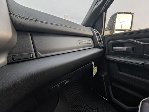 New 2026 RAM 2500 Laramie w/ Night Edition image 36