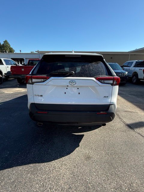 Used 2025 Toyota RAV4 XLE FWD image 7
