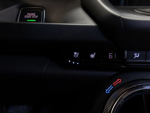 Used 2018 Chevrolet Camaro SS RWD image 33