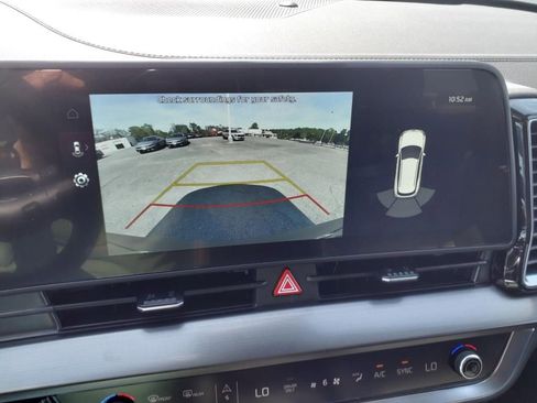 New 2025 Kia Sportage EX image 28
