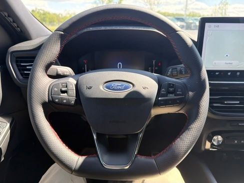 Used 2024 Ford Escape ST-Line w/ Tech Pack #1 FWD image 43
