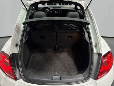 Used 2019 Volkswagen Beetle 2.0T S image 24