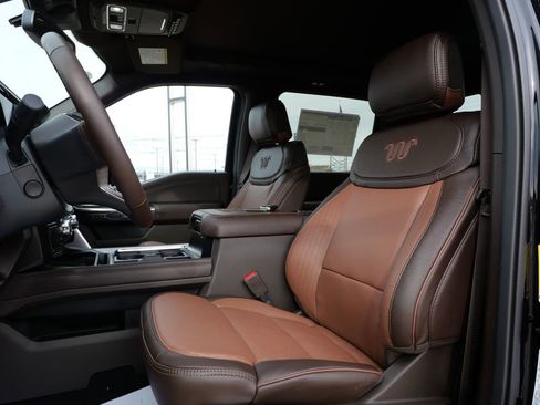 New 2026 Ford F250 King Ranch w/ Chrome Package image 19