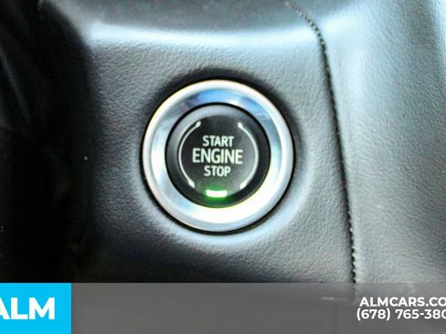 Used 2024 GMC Yukon AT4 image 30