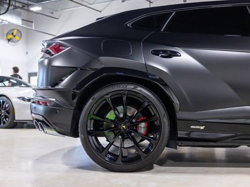 Used 2024 Lamborghini Urus S AWD/4WD image 25