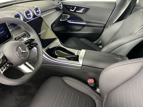 New 2026 Mercedes-Benz C 300 4MATIC Sedan image 4