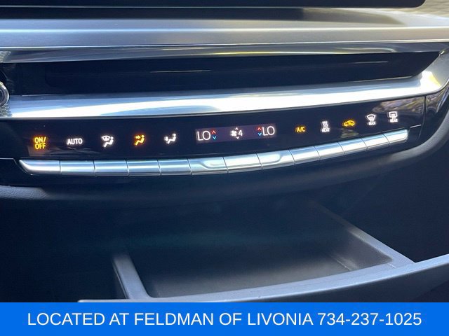 Used 2024 Cadillac Lyriq Sport AWD/4WD image 17