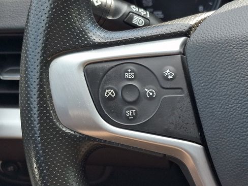 Used 2024 GMC Terrain SLE FWD image 21