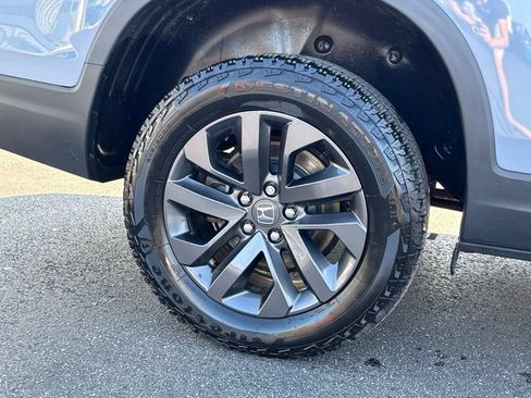 Used 2023 Honda Ridgeline Sport image 9