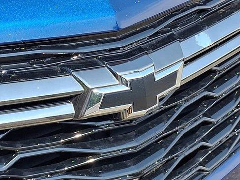 Used 2022 Chevrolet Equinox RS w/ RS Leather Package FWD image 29