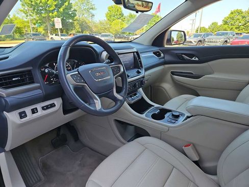 Certified 2022 GMC Acadia Denali w/ Denali Ultimate Package FWD image 10