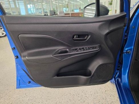Used 2023 Nissan Versa S w/ S Plus Package FWD image 32