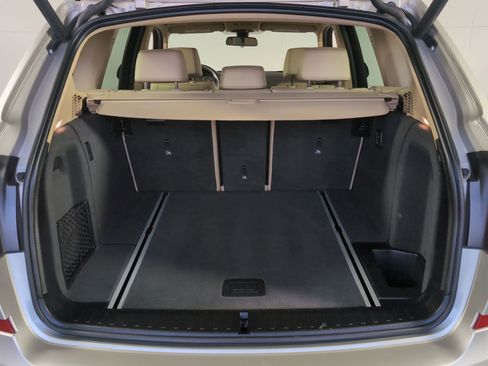 Used 2017 BMW X3 xDrive28i image 30