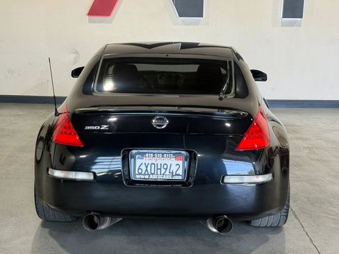 Used 2008 Nissan 350Z Coupe w/ Aerodynamics Pkg RWD image 5