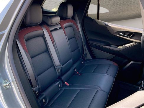New 2026 Chevrolet Equinox RS w/ Convenience Package III AWD/4WD image 10
