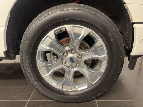 Certified 2022 Ford F150 Platinum w/ Equipment Group 701A High AWD/4WD image 7