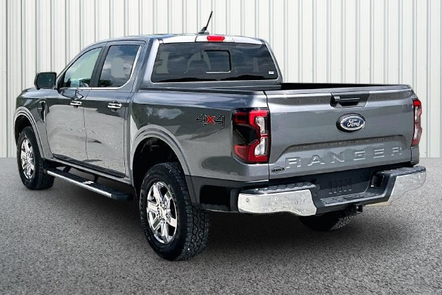 Used 2024 Ford Ranger Lariat w/ Advanced Towing Package AWD/4WD image 11