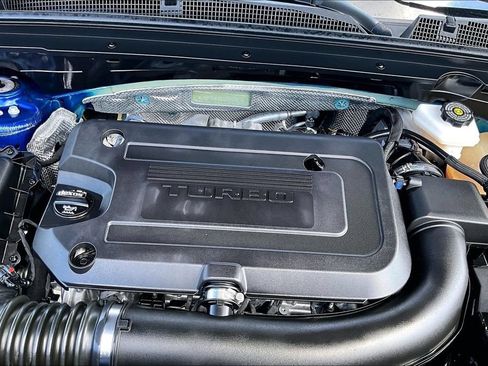 Used 2025 Buick Envision Avenir AWD/4WD image 31