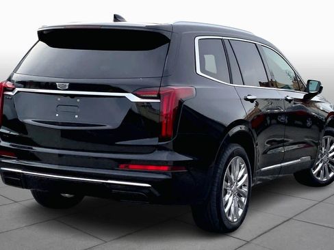 Used 2023 Cadillac XT6 Premium Luxury w/ Technology Package image 12