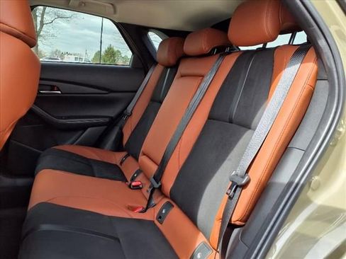 New 2025 MAZDA CX-30 Carbon image 10