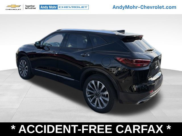 Used 2024 Chevrolet Blazer Premier w/ Driver Confidence II Package FWD image 3