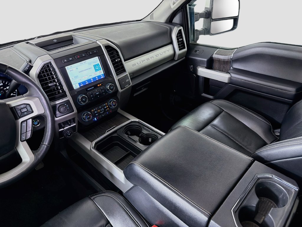 Used 2021 Ford F250 Lariat w/ Lariat Ultimate Package AWD/4WD image 28
