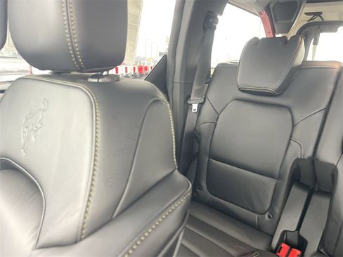 New 2025 Ford Bronco Badlands image 10