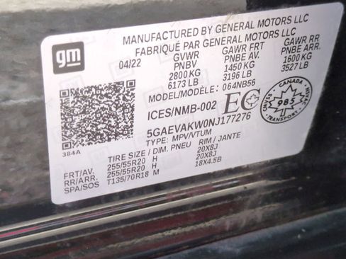 Used 2022 Buick Enclave Essence w/ Sport Touring Edition AWD/4WD image 36
