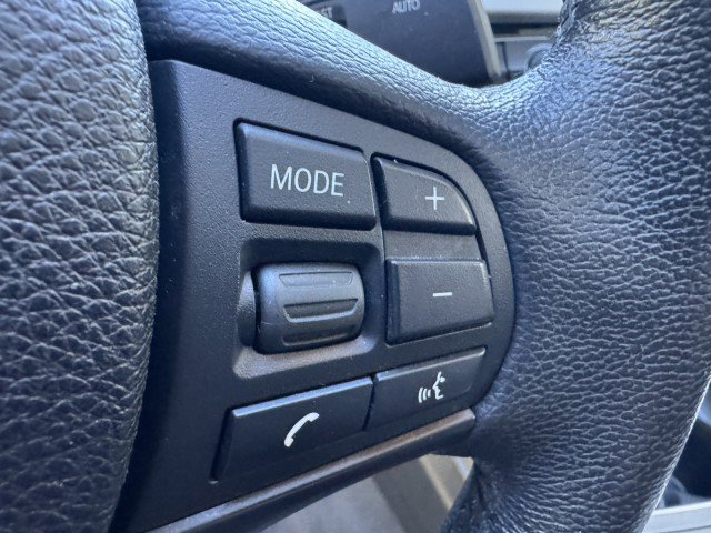 Used 2018 BMW 320i xDrive Sedan w/ Convenience Package AWD/4WD image 23
