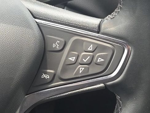 Used 2024 Chevrolet Equinox LT FWD image 39