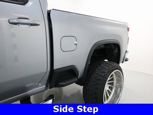 Used 2024 Chevrolet Silverado 2500 LT w/ Texas Edition image 45