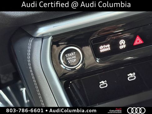 Used 2025 Audi Q5 Premium AWD/4WD image 31