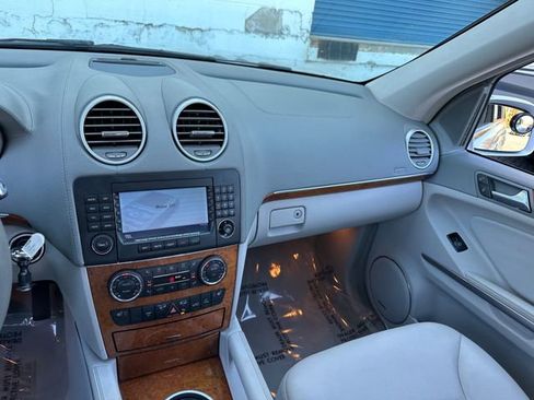 Used 2008 Mercedes-Benz GL 450 GL 450 image 17
