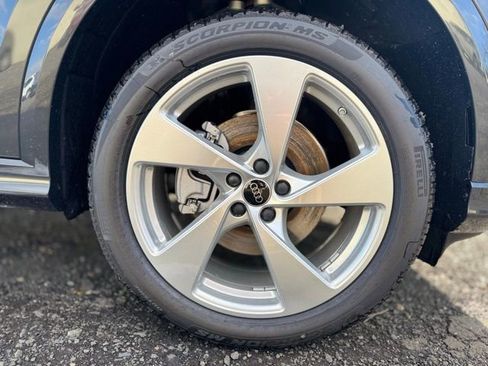 New 2025 Audi Q5 Premium Plus image 10